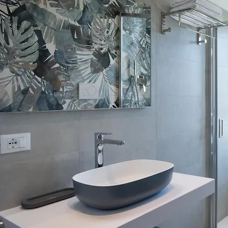 Laurin Отель 3*